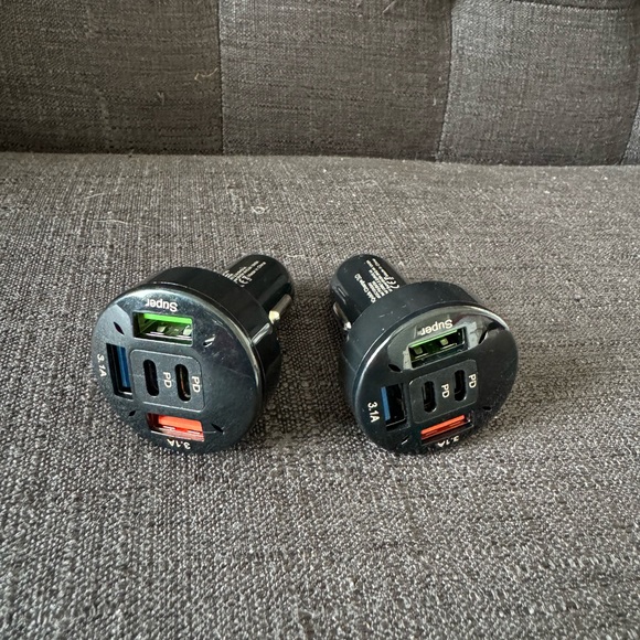 SOLD Digital Display Car USB Fast Charger - Picture 1 of 6